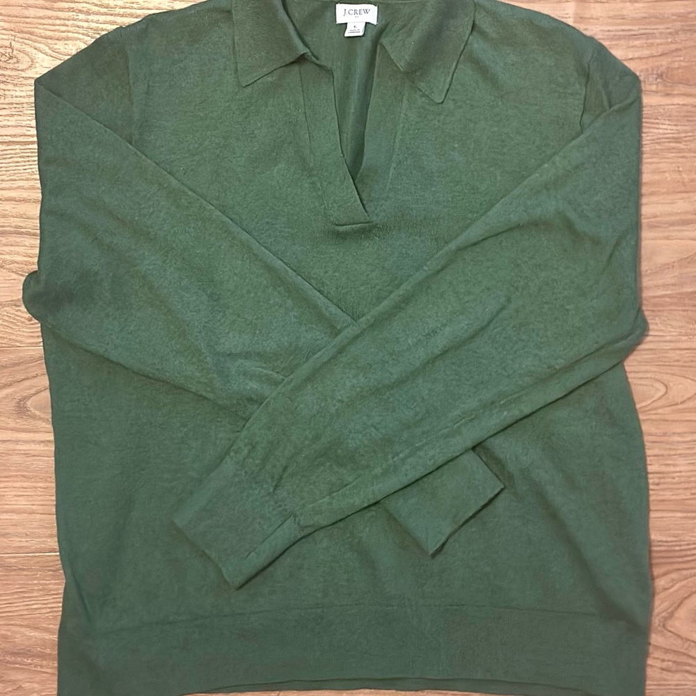 J. Crew Women's Green Sweater - Picture 2 of 4